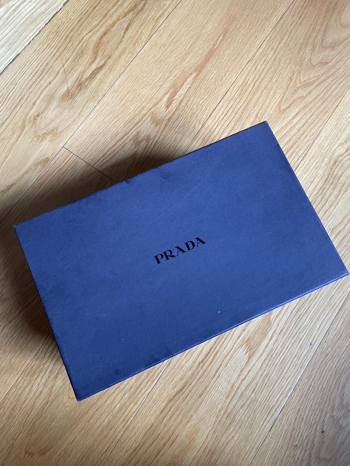 Prada women's heels - vintage